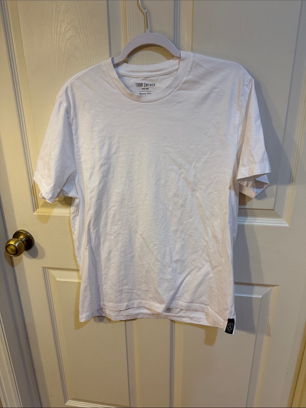 Todd Snyder White Short Sleeve Crew Neck Tee Sz L.  Box54